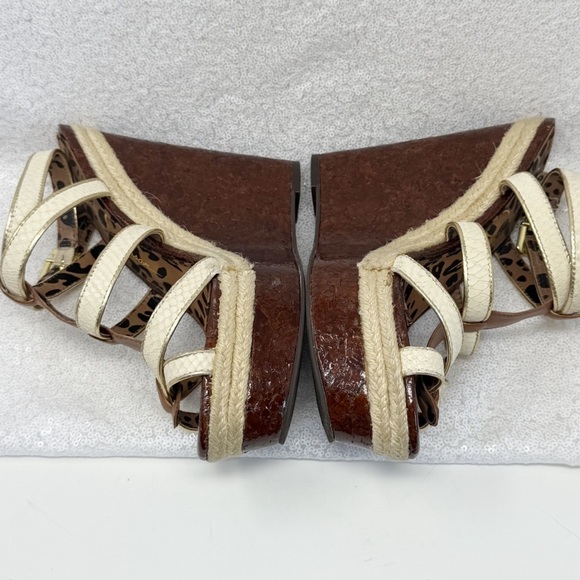 Jessica Simpson Brown and Cream Wedge/ platform wedges / Sandals size 7.5 - Picture 6 of 12